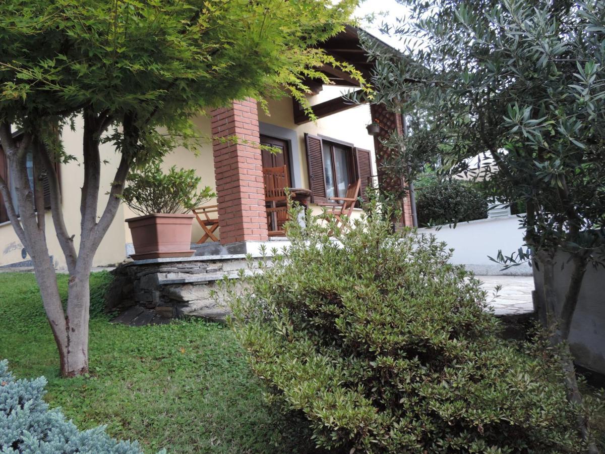 Casa Vacanza il Glicine Casale Corte Cerro Esterno foto