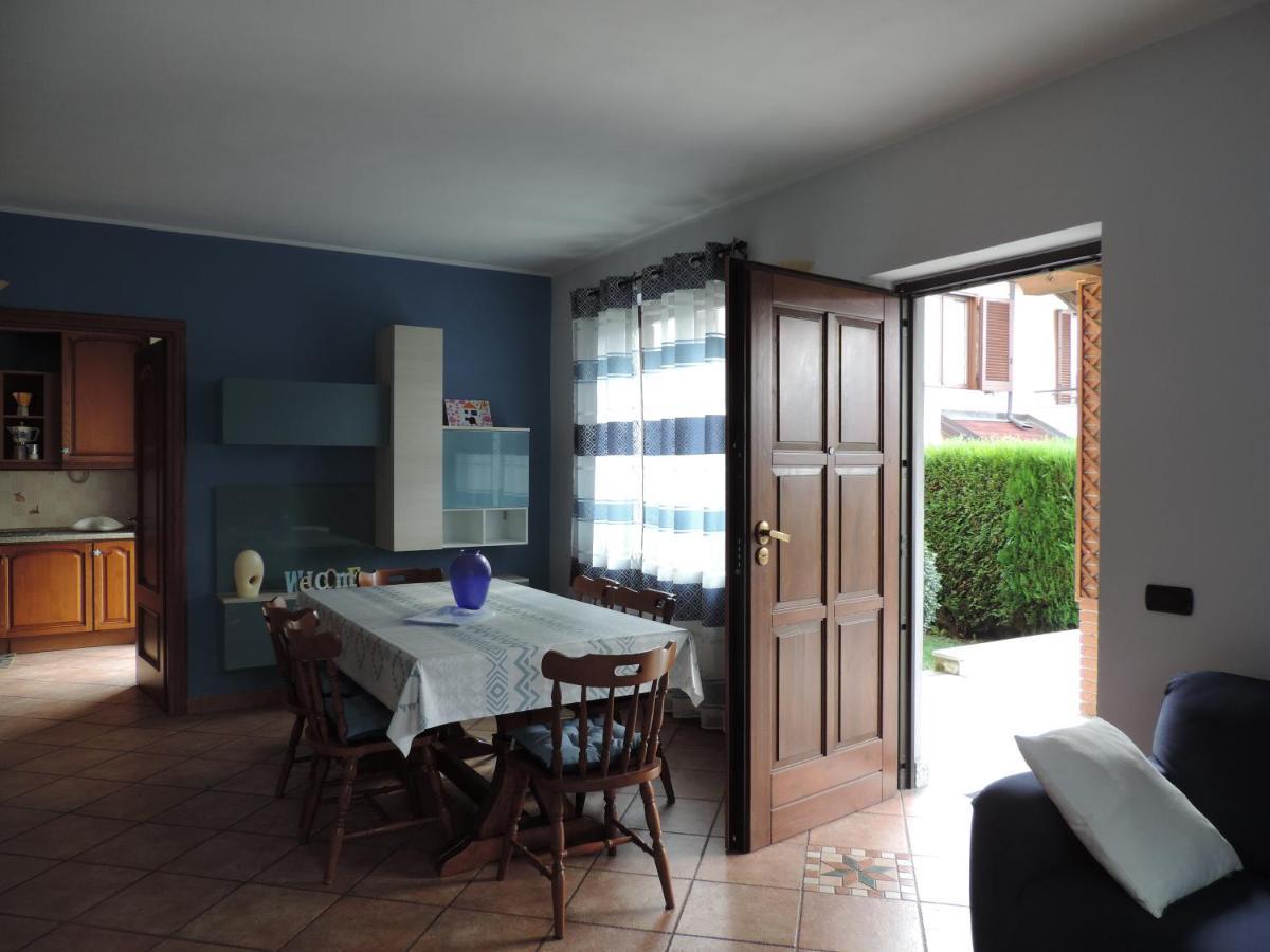 Casa Vacanza il Glicine Casale Corte Cerro Esterno foto