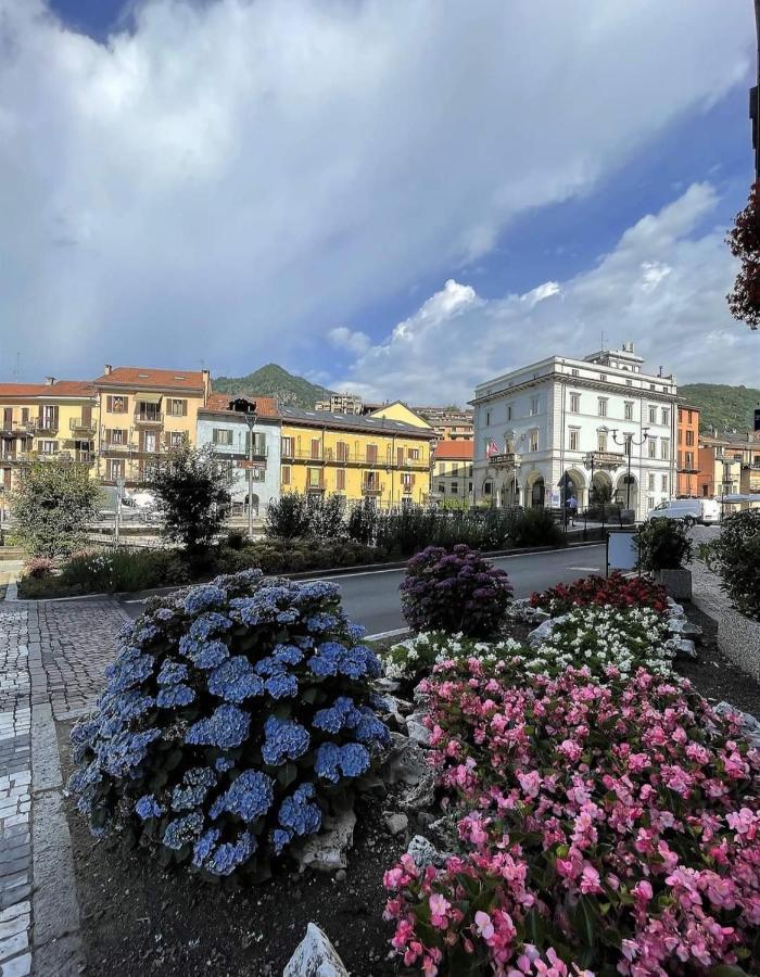 Casa Vacanza il Glicine Casale Corte Cerro Esterno foto