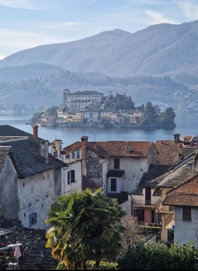Casa Vacanza il Glicine Casale Corte Cerro Esterno foto